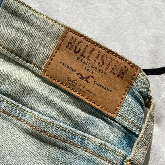 Hollister Super Skinny Jean - Picture 6 of 6
